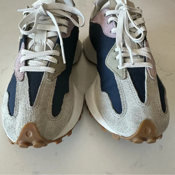 New Balance 327 Rare Color combination Blue Purple Gray Sneakers Size: 6 - Picture 6 of 8